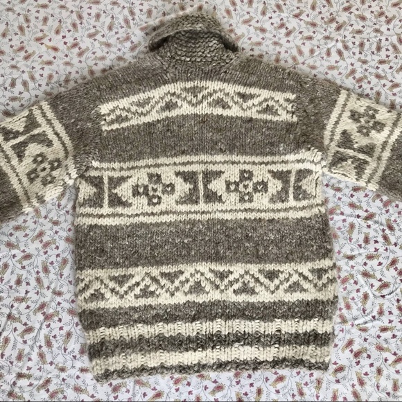 Vintage cowichan wool sweater size S/M - Picture 4 of 10